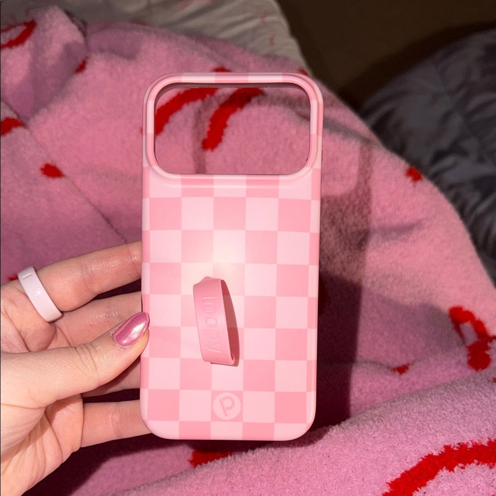 Loopy Case Pink Checkered Phone Cover